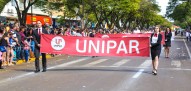 Desfile cívico em Guaíra é marcado pela presença da Unipar