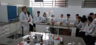 Visita Laboratório de química