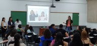 Palestra Libras: Falando Com As Mãos, ministrada pela professora Luana Linares Mostachio