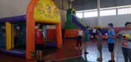 Curso de Educação Física - recreação com brinquedos e atividades