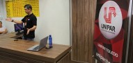 Unipar leva palestra aos colaboradores de supermercado de Vera Cruz do Oeste, na região de Toledo