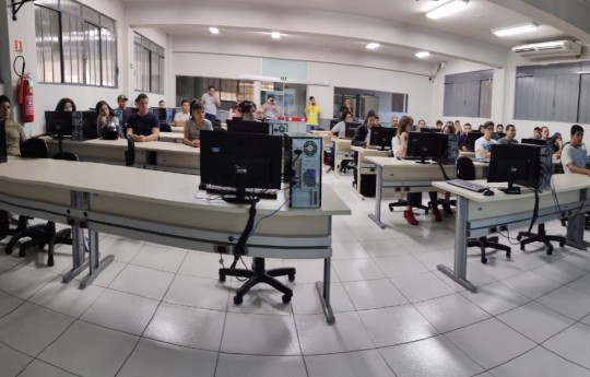 Unipar promove mais uma Oficina de programação em HTML