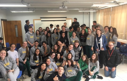 Rotulagem Nutricional é tema de palestra ministrada no Colégio Sesi, em Francisco Beltrão