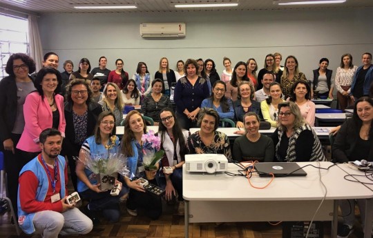 Estresse é tema de palestra em colégio de Francisco Beltrão