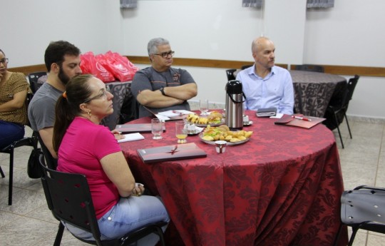 Unipar e Colégios da Rede Estadual se reúnem para falar sobre o Vestibular 2020