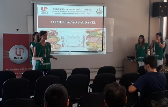 'Alimentação Saudável' é tema de palestra do curso de Nutrição
