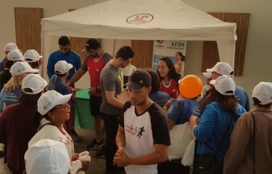 Unipar de Cianorte é parceira na 1ª Caminhada de Combate à Osteoporose