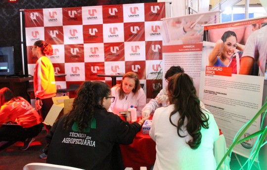 Unipar participa de Via Tecnológica do Leite, em Francisco Beltrão