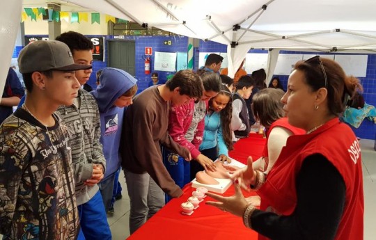 Unipar em fatias nas escolas e empresas